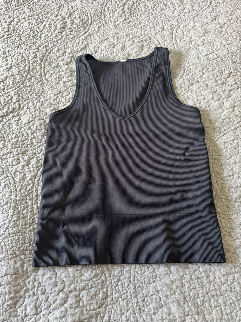 Athleta Aurora V Neck Ribbed Tank